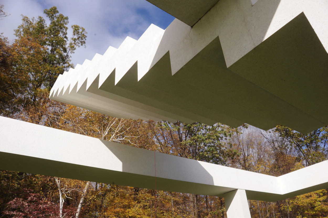 Entrance with Floating Stairs II